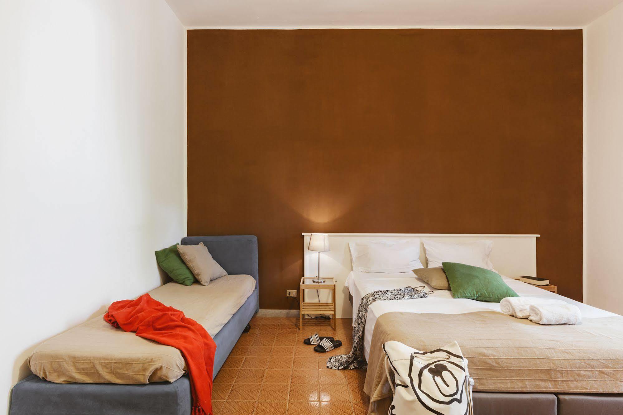B&B Viale Dei Pini 卡斯特拉巴特滨海 外观 照片
