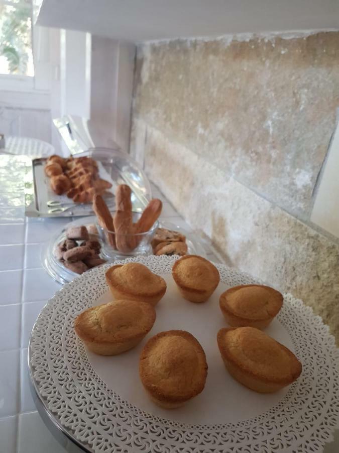 B&B Viale Dei Pini 卡斯特拉巴特滨海 外观 照片